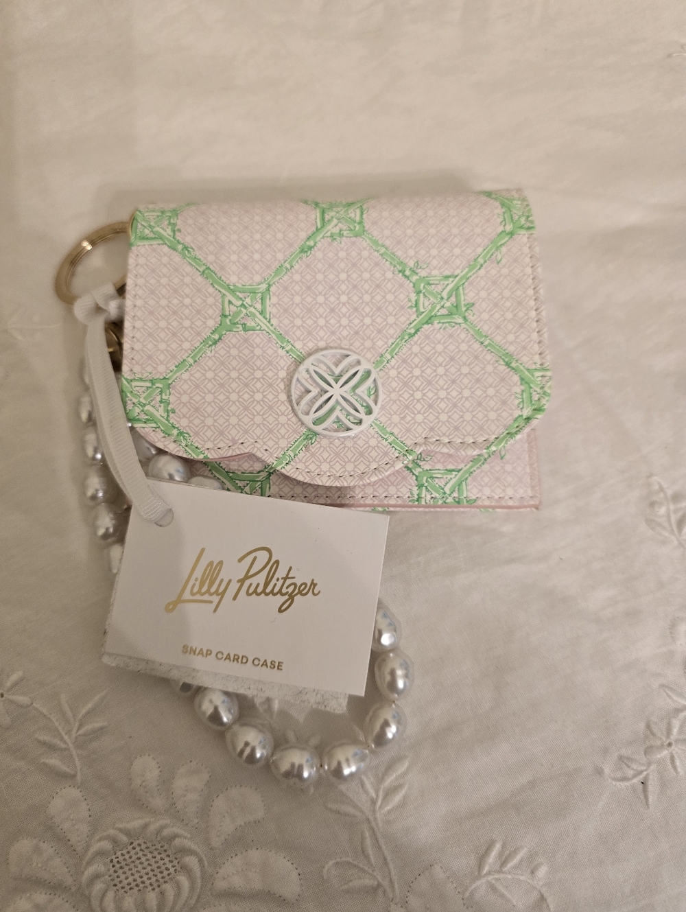 Lilly Pulitzer Snap ID Card Case in the Butterfly Trellis Pattern- New With Tags - Picture 3 of 8
